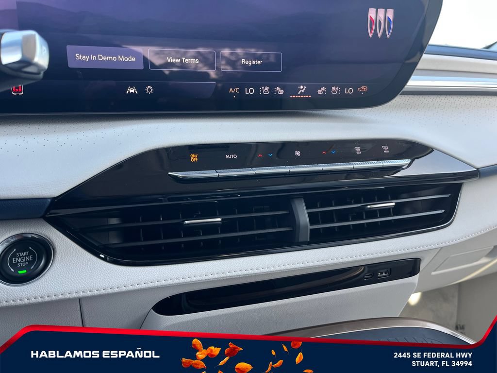 New 2026 Buick Enclave Avenir w/ Super Cruise Package AWD/4WD image 30