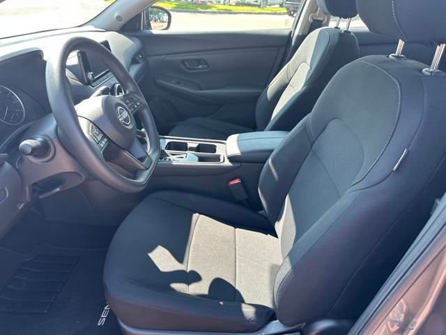 Used 2025 Nissan Sentra S image 9