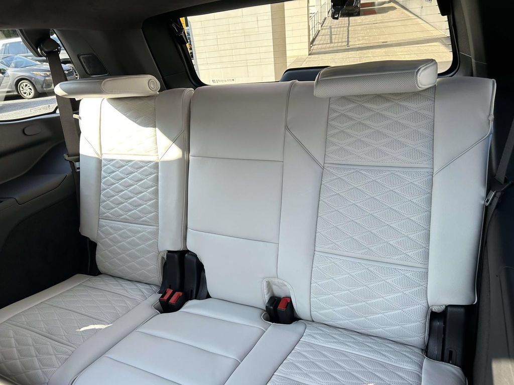 New 2026 Cadillac Escalade V AWD/4WD image 12