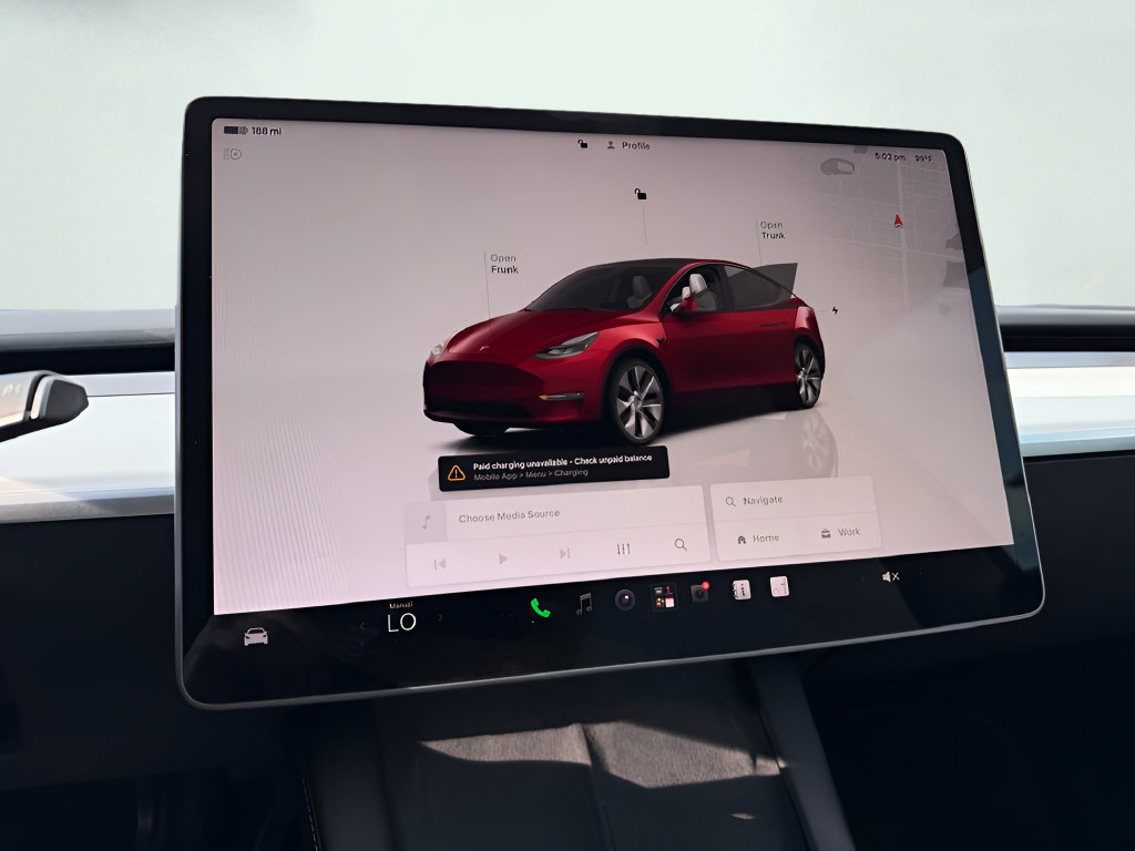 Used 2023 Tesla Model Y Long Range AWD/4WD image 47