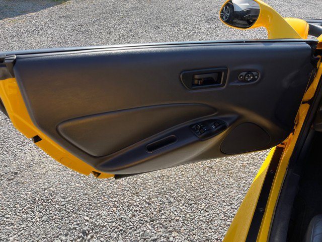 Used 2002 Chrysler Prowler image 21