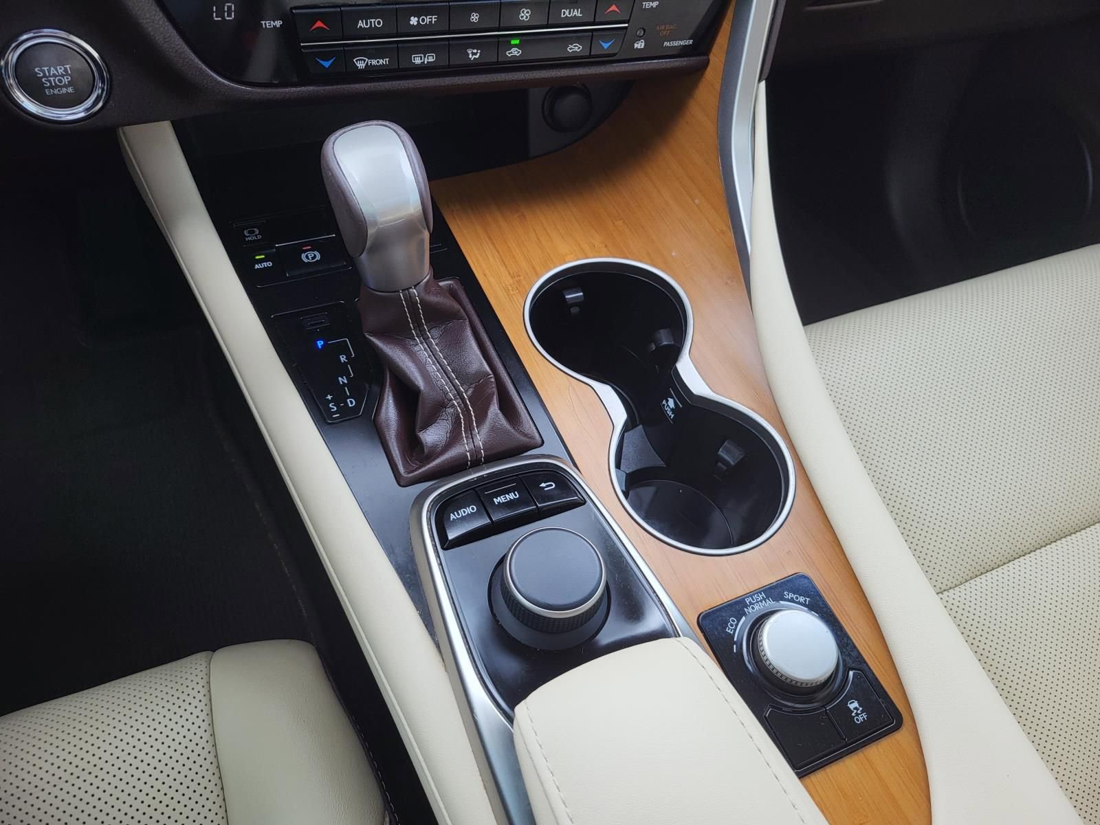 Used 2019 Lexus RX 350 FWD w/ Premium Package image 32