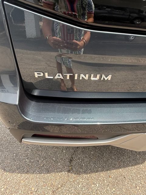 New 2026 Ford Expedition Max Platinum AWD/4WD image 9