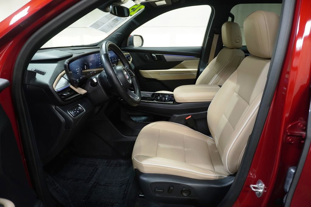 Used 2025 Buick Enclave Preferred image 13