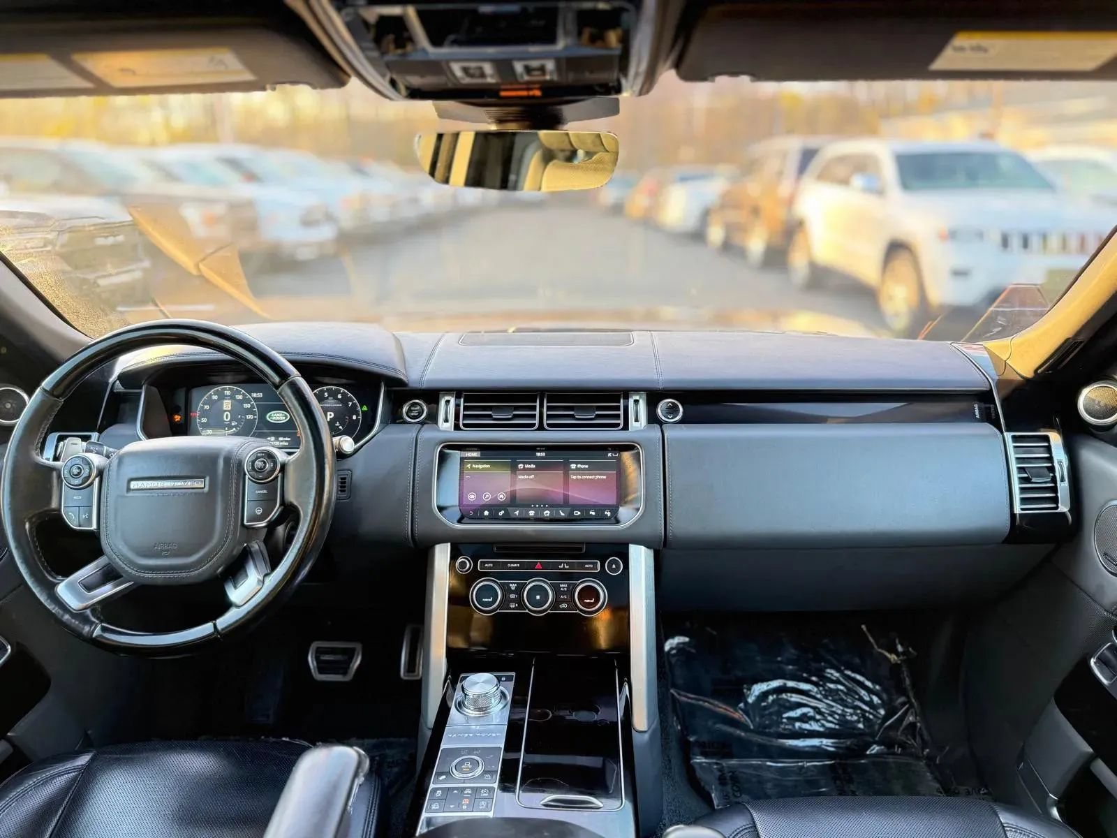 Used 2017 Land Rover Range Rover LWB SV Autobiography AWD/4WD image 28