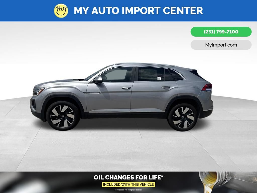 Used 2025 Volkswagen Atlas Cross Sport SEL AWD/4WD image 4