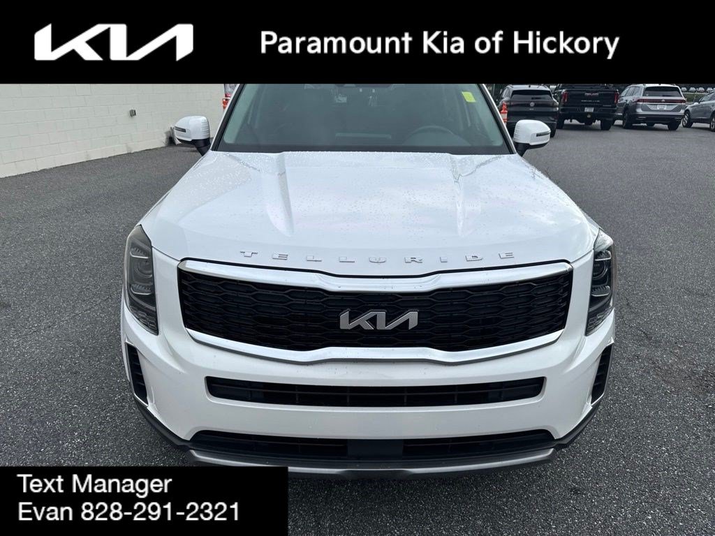 Used 2022 Kia Telluride EX FWD image 2