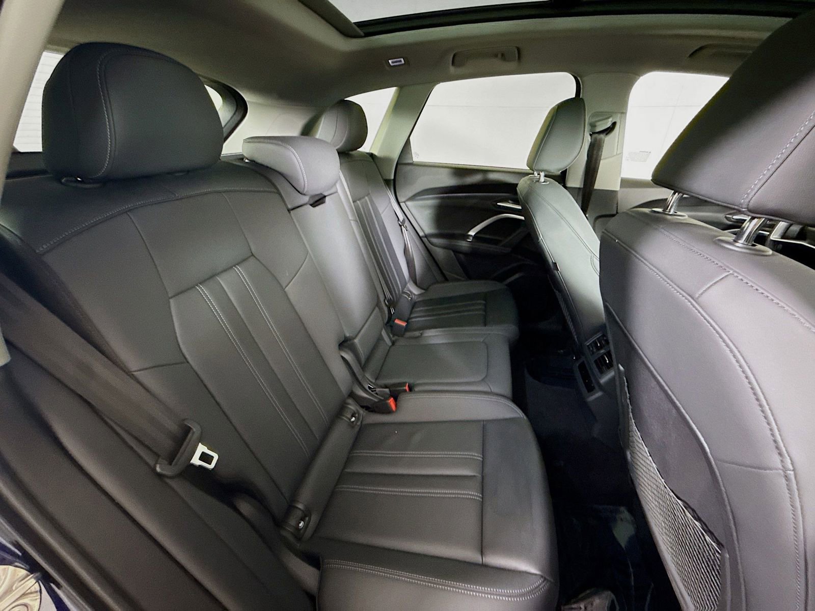 Certified 2025 Audi Q5 Premium w/ Convenience Package AWD/4WD image 24