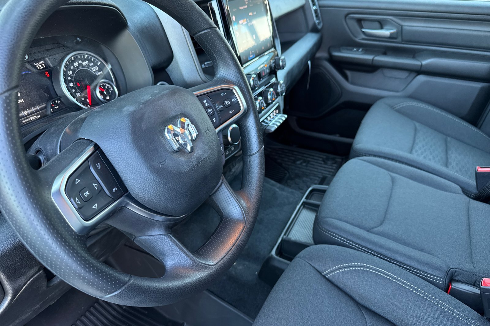 New 2026 RAM 1500 Classic Warlock AWD/4WD image 9