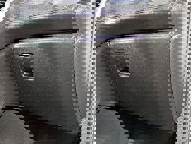 Used 2018 GMC Acadia SLE image 23