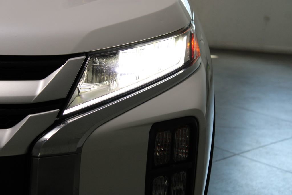 Used 2021 Mitsubishi Outlander Sport ES AWD/4WD image 44
