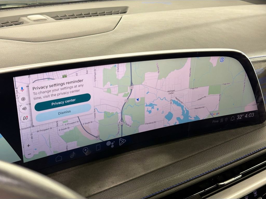 Used 2024 Cadillac XT4 Sport w/ Technology Package image 14