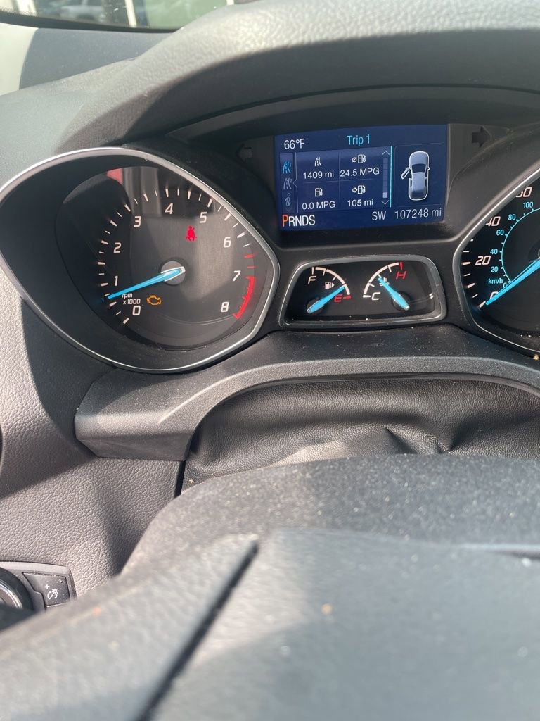 Used 2014 Ford Escape SE FWD image 2