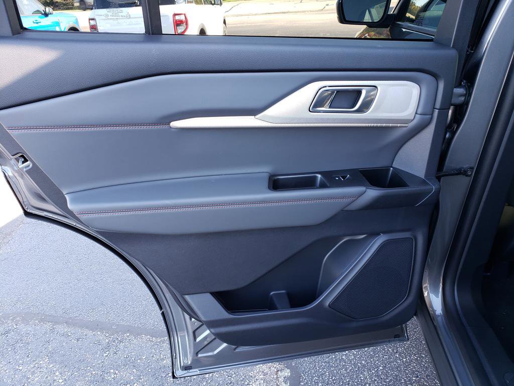 New 2026 Ford Explorer Active image 13