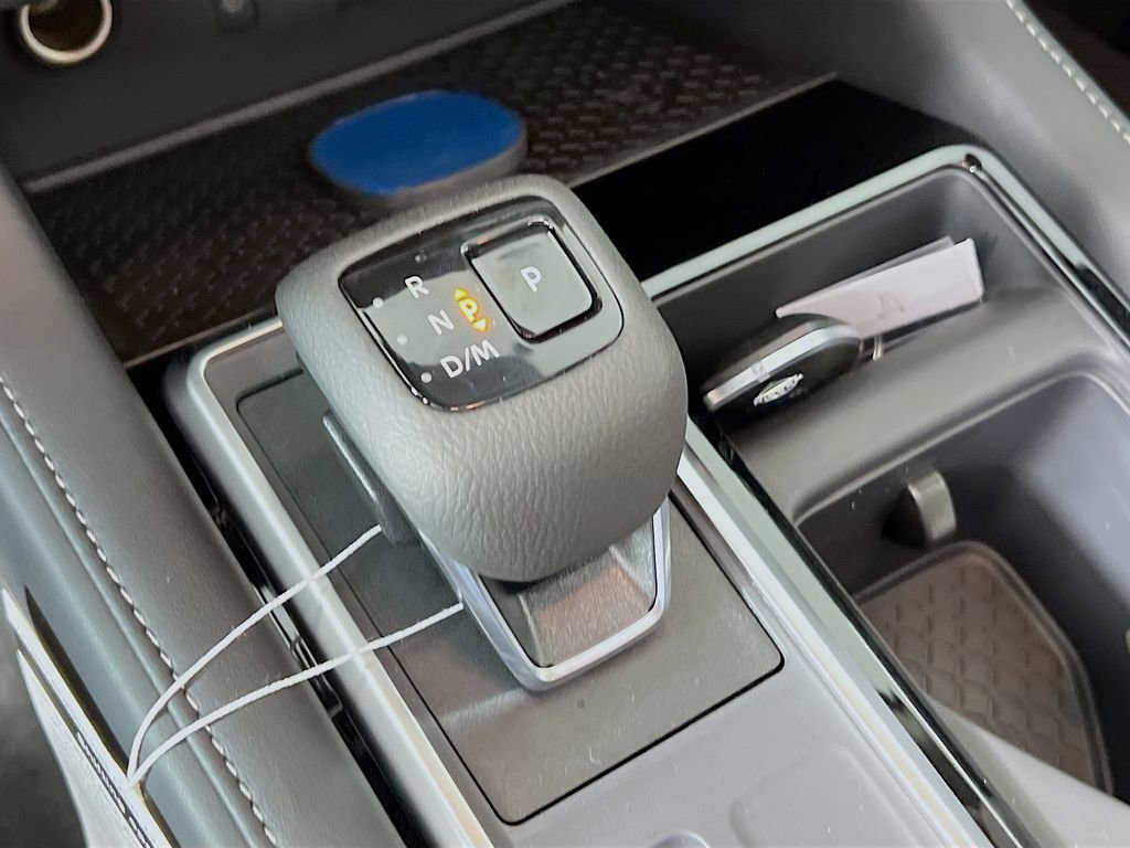 New 2026 Nissan Pathfinder SL image 15