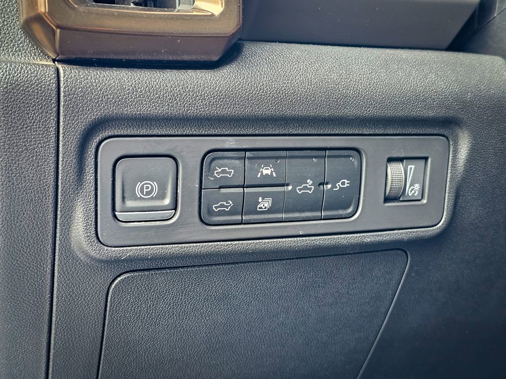 Used 2024 GMC Hummer EV 2X w/ LPO, Storage Package image 19