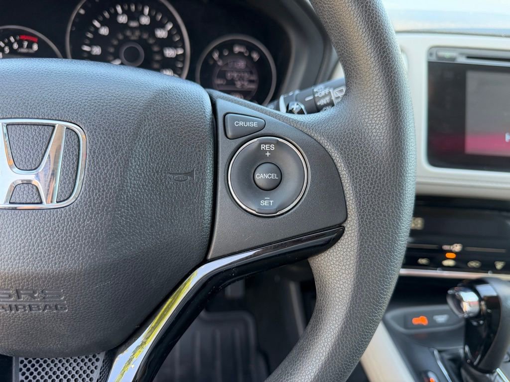 Used 2017 Honda HR-V EX image 17