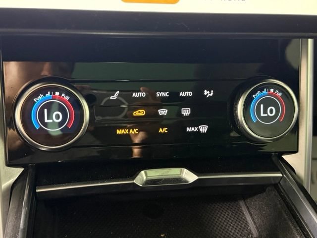 Used 2023 Land Rover Range Rover SE AWD/4WD image 41