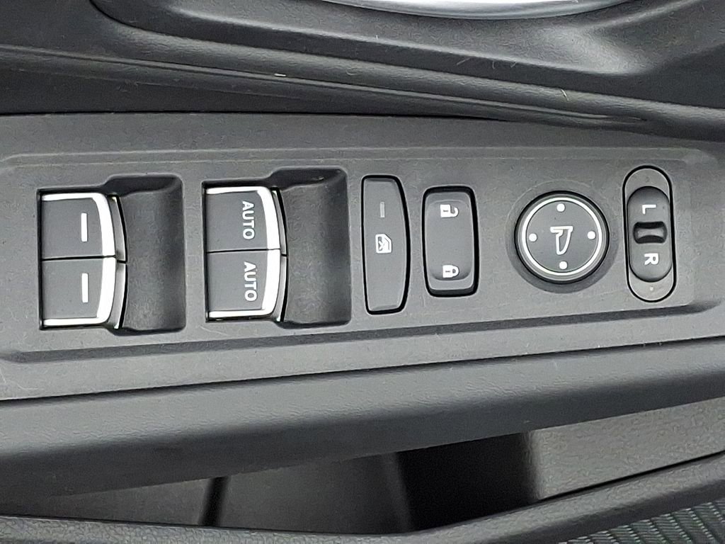 Used 2025 Honda Accord SE image 26