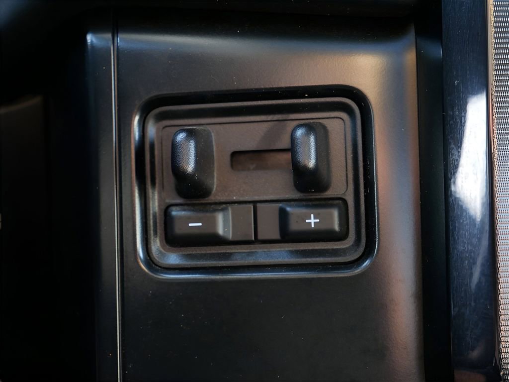 Used 2024 Ford F150 Lightning Platinum image 24