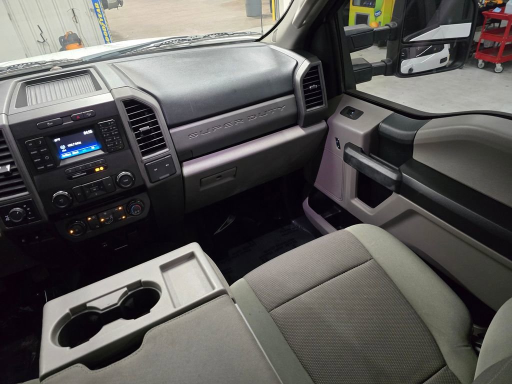 Used 2017 Ford F250 XL w/ STX Appearance Package image 41