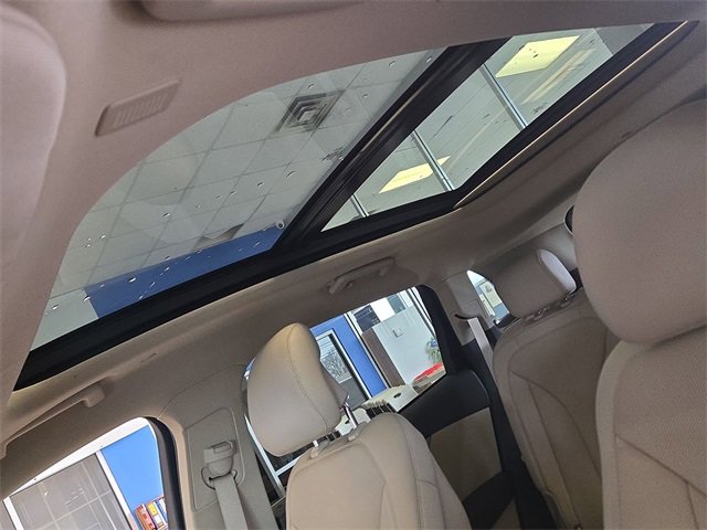 Used 2019 Lincoln Nautilus Reserve image 22