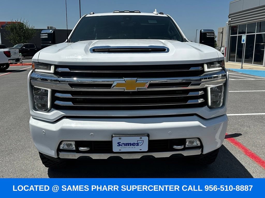 Used 2023 Chevrolet Silverado 2500 High Country w/ Technology Package AWD/4WD image 4