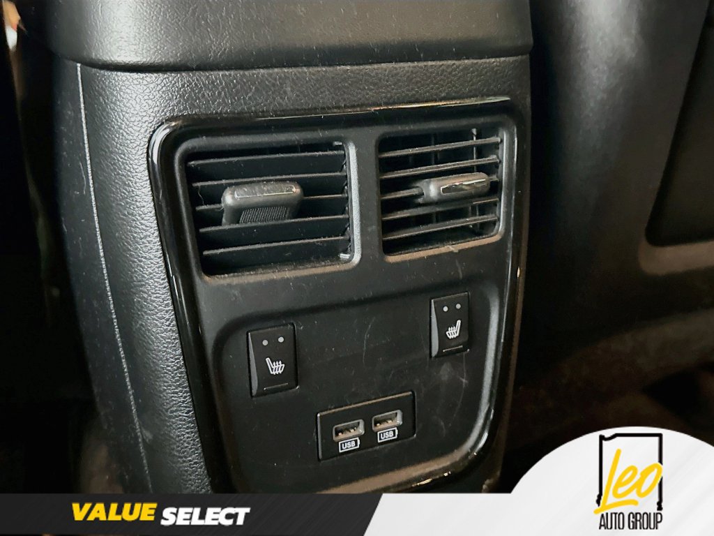 Used 2017 Dodge Charger R/T RWD image 28