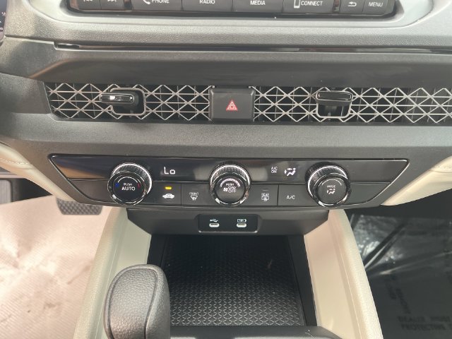 Used 2025 Honda Accord LX image 19