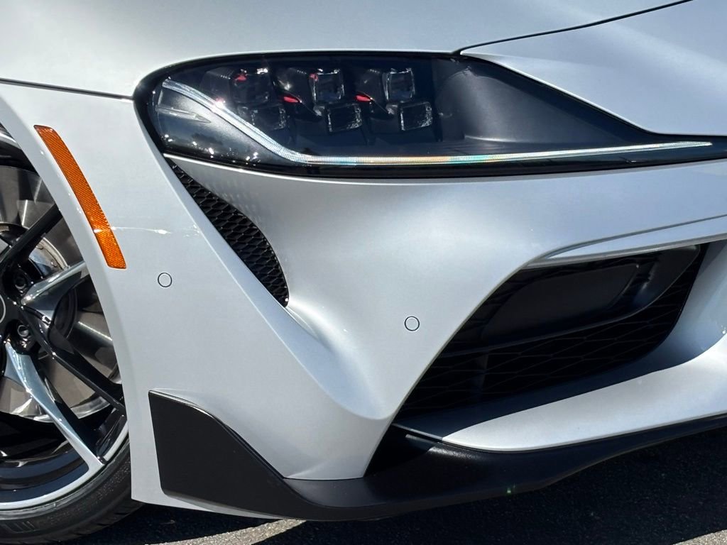Used 2022 Toyota Supra Premium w/ Driver Assist Package image 8