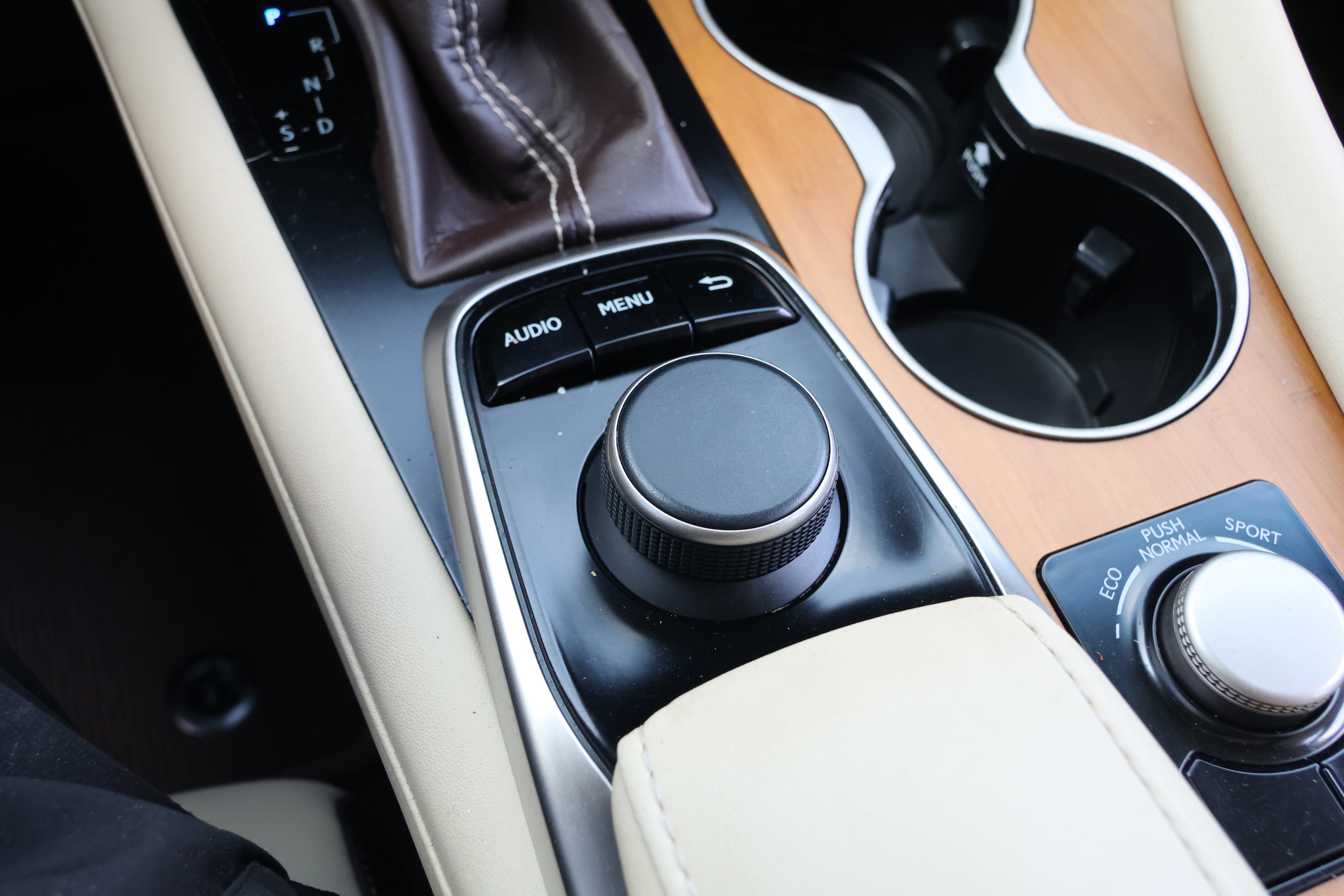 Used 2019 Lexus RX 350 FWD w/ Premium Package image 28