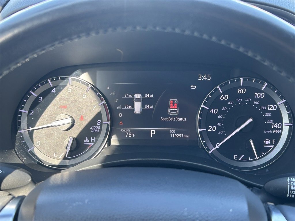 Used 2020 Toyota Highlander Limited image 39