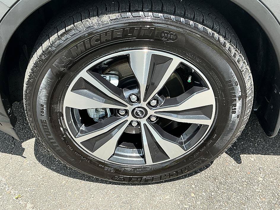 Certified 2024 Nissan Murano SV AWD/4WD image 9