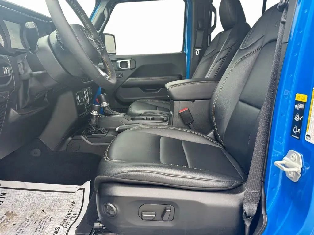 Used 2024 Jeep Wrangler Sahara w/ Technology Group image 19