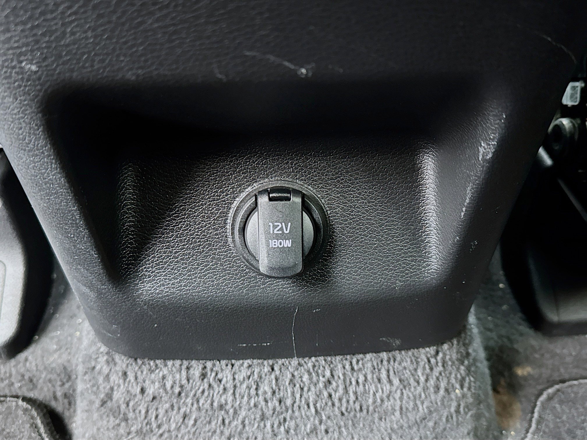 Used 2024 Kia Telluride LX FWD image 16