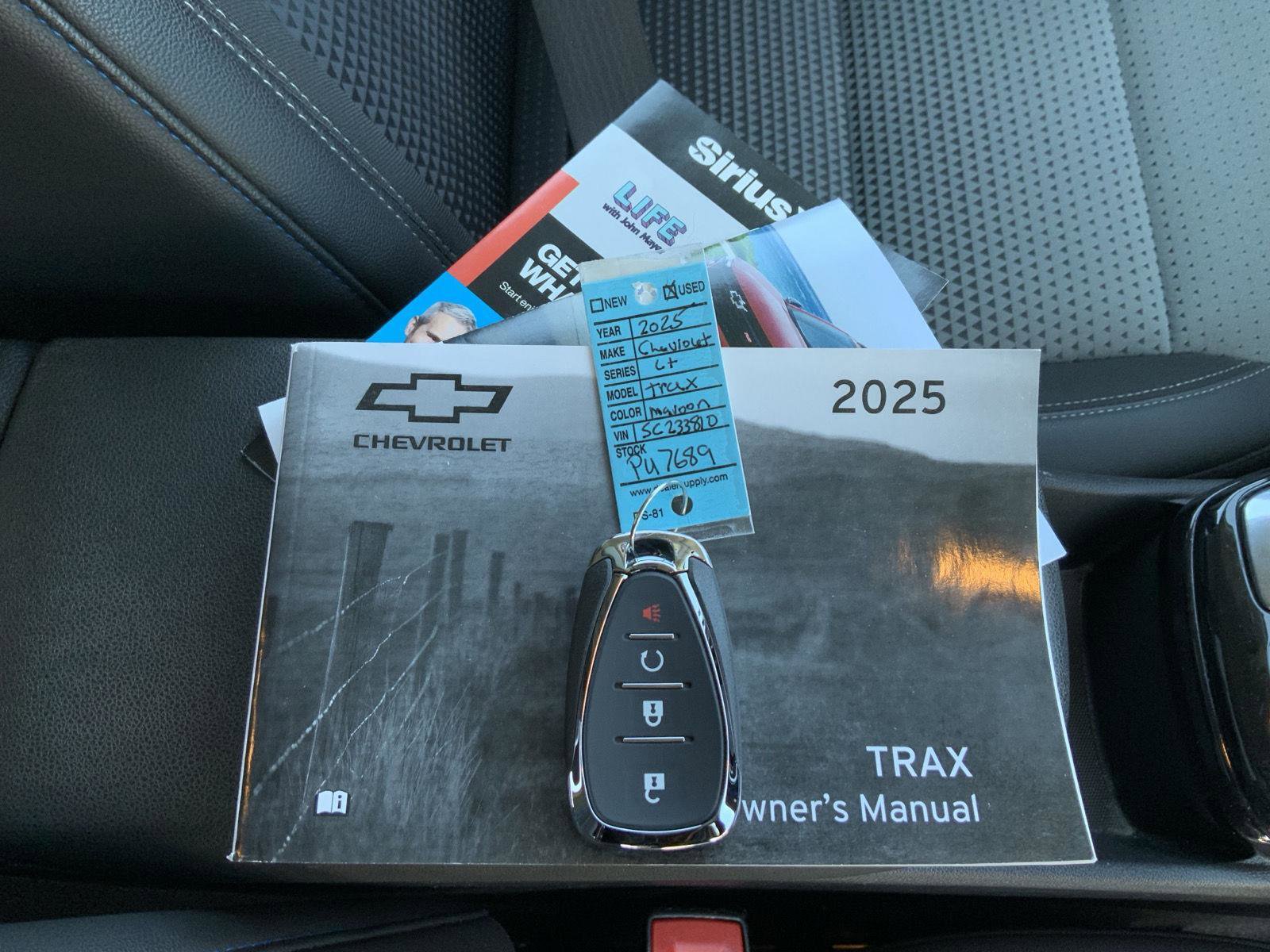 Used 2025 Chevrolet Trax LT w/ LT Convenience Package image 59