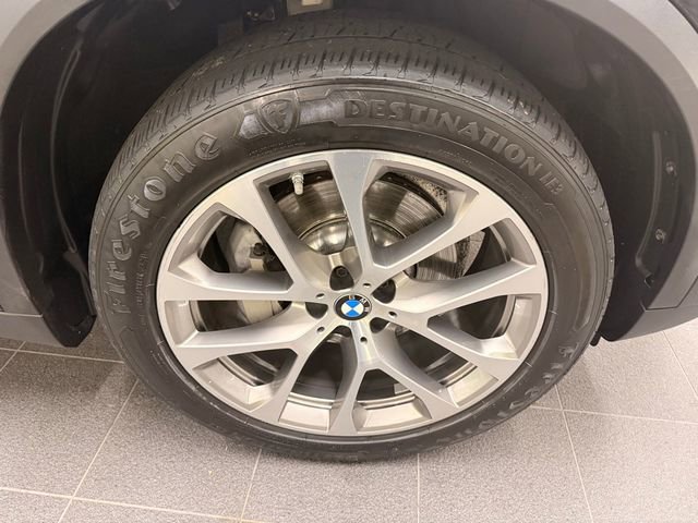Used 2022 BMW X5 xDrive40i w/ Climate Comfort Package image 47
