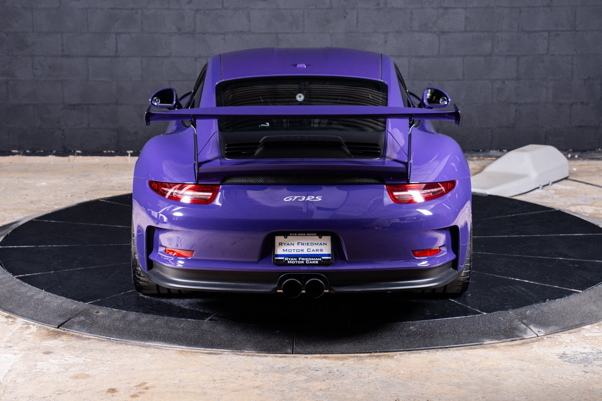 Used 2016 Porsche 911 GT3 RS RWD image 32