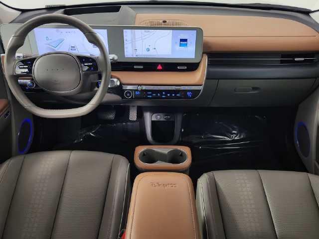 Certified 2024 Hyundai Ioniq 5 Limited AWD/4WD image 19