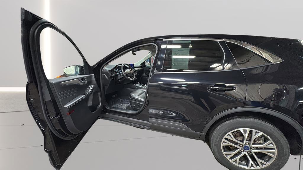 Used 2022 Ford Escape SEL image 13