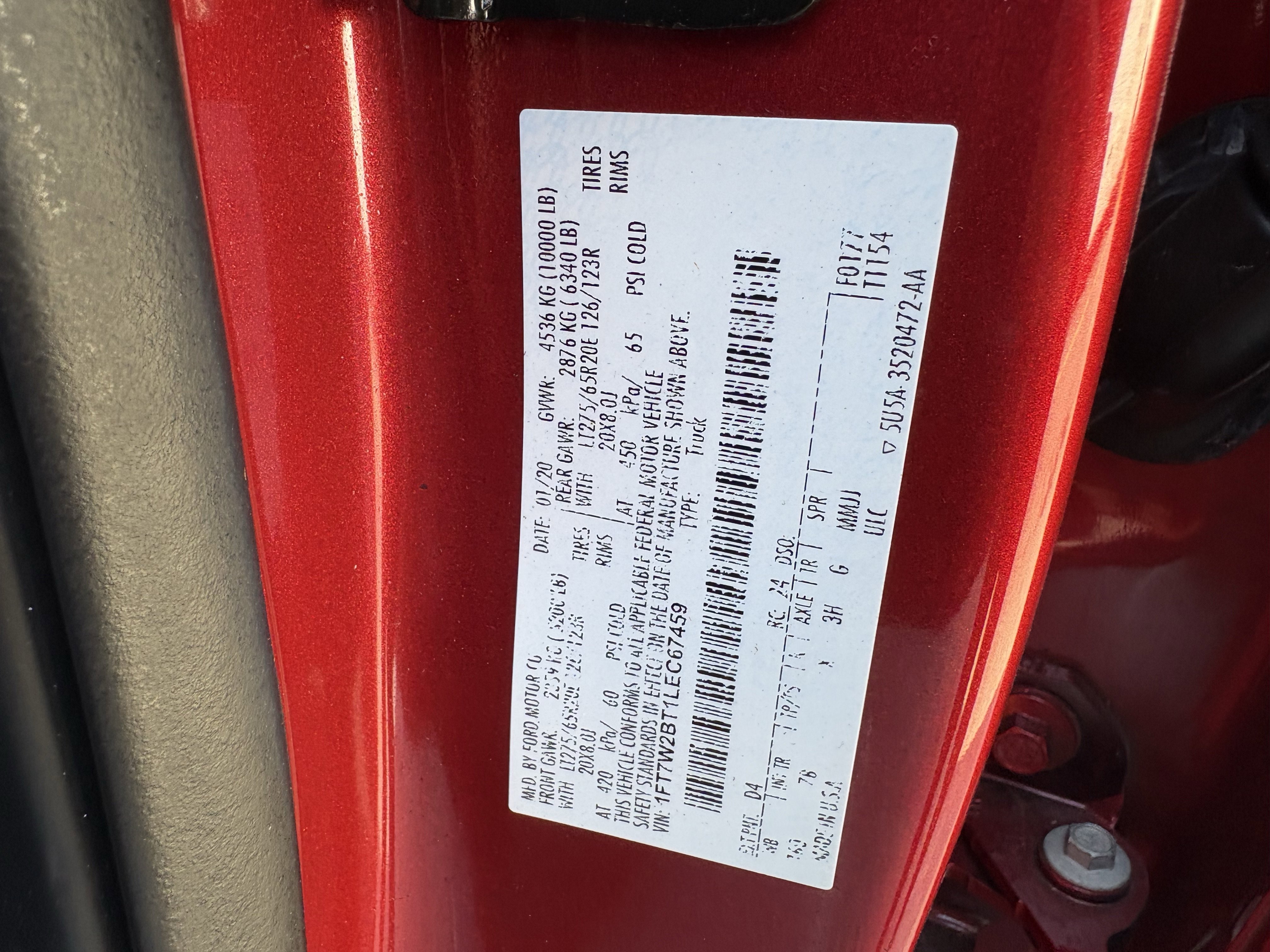 Used 2020 Ford F250 Platinum w/ FX4 Off-Road Package image 32