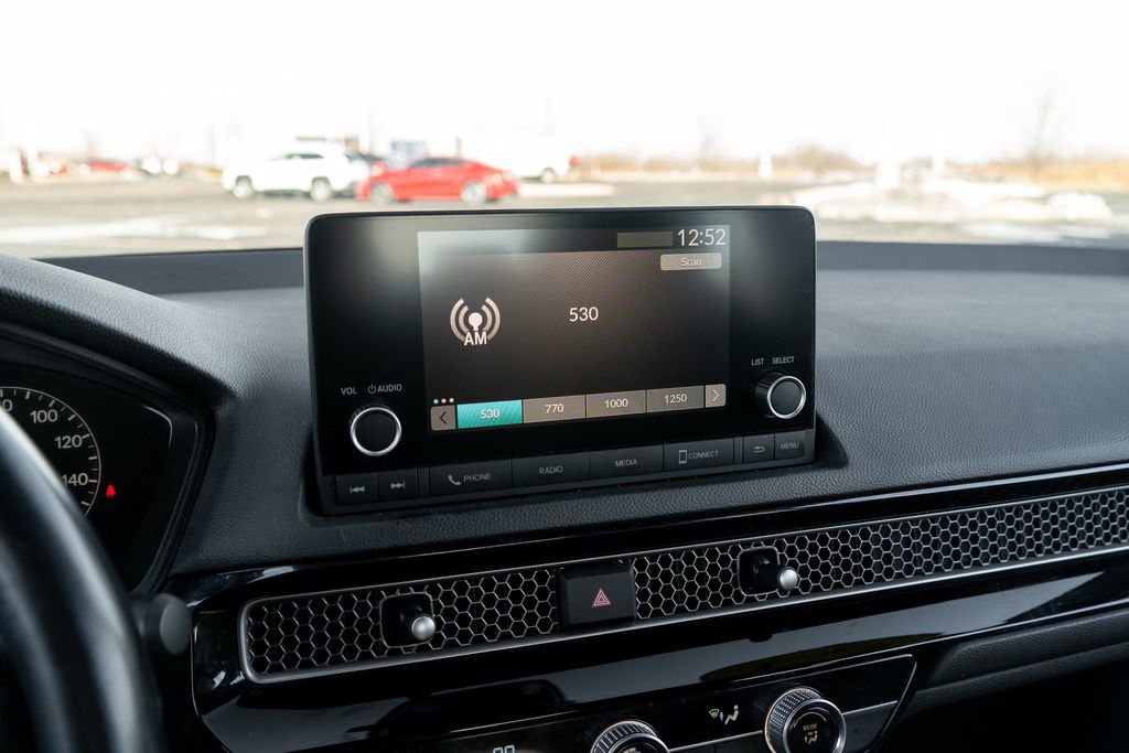 Used 2023 Honda Civic Sport image 28