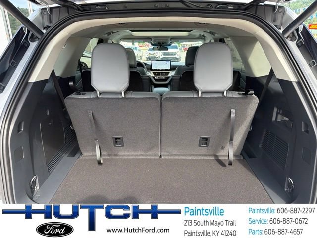 New 2026 Ford Explorer Active w/ Active Comfort Package AWD/4WD image 14