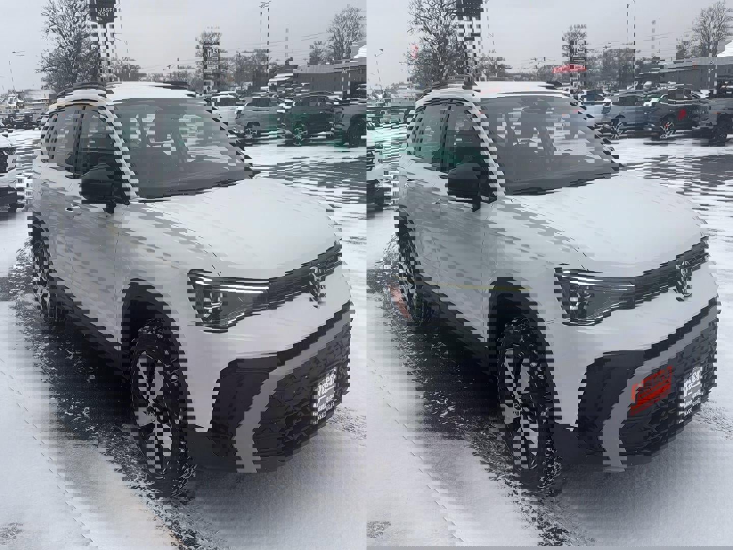 Used 2025 Volkswagen Taos S image 7