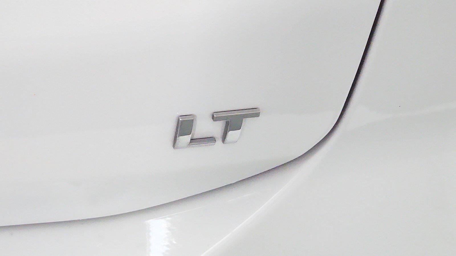 Used 2022 Chevrolet Equinox LT FWD image 24