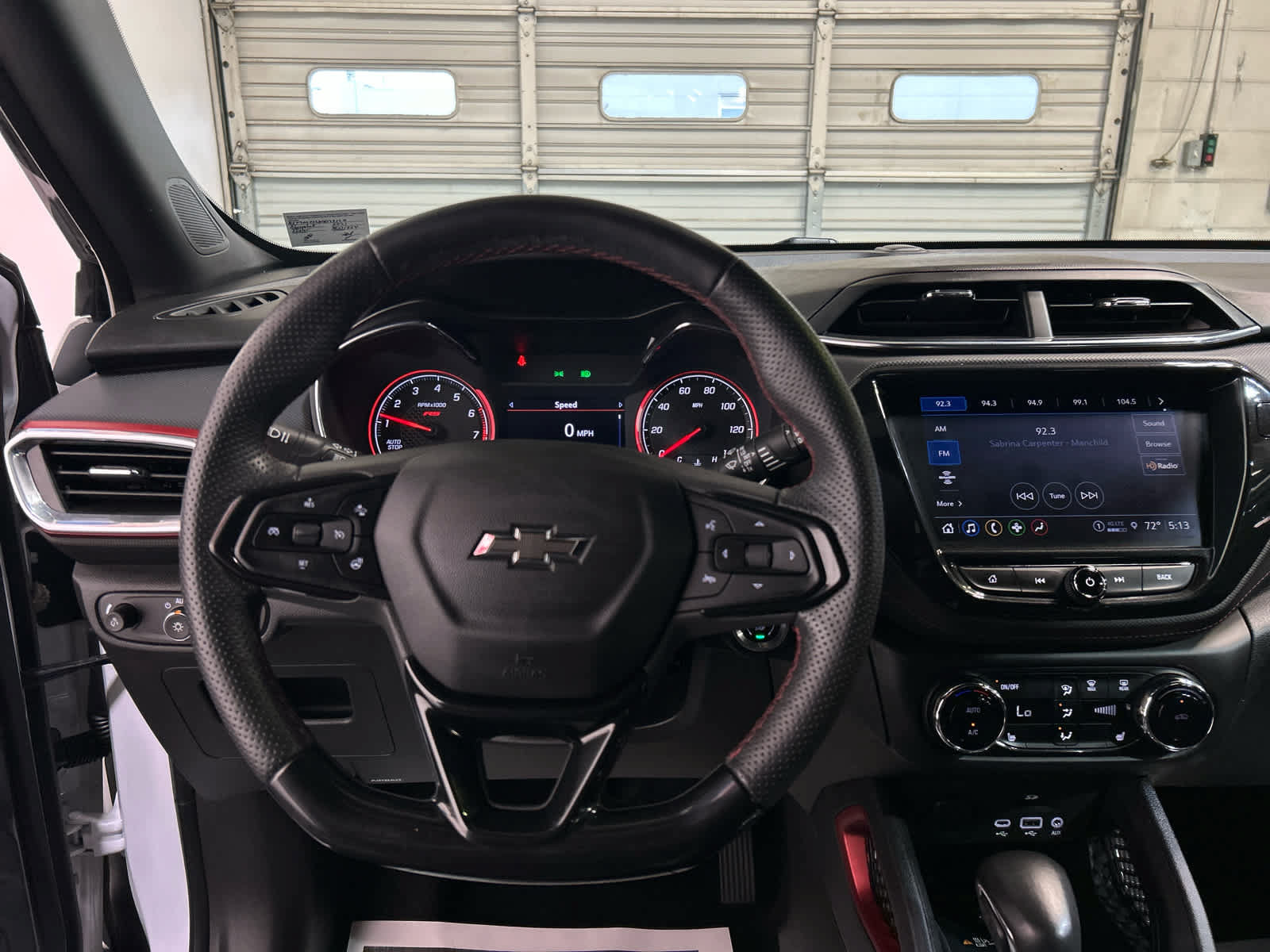 Used 2023 Chevrolet TrailBlazer RS w/ Sun and Liftgate Package FWD image 8