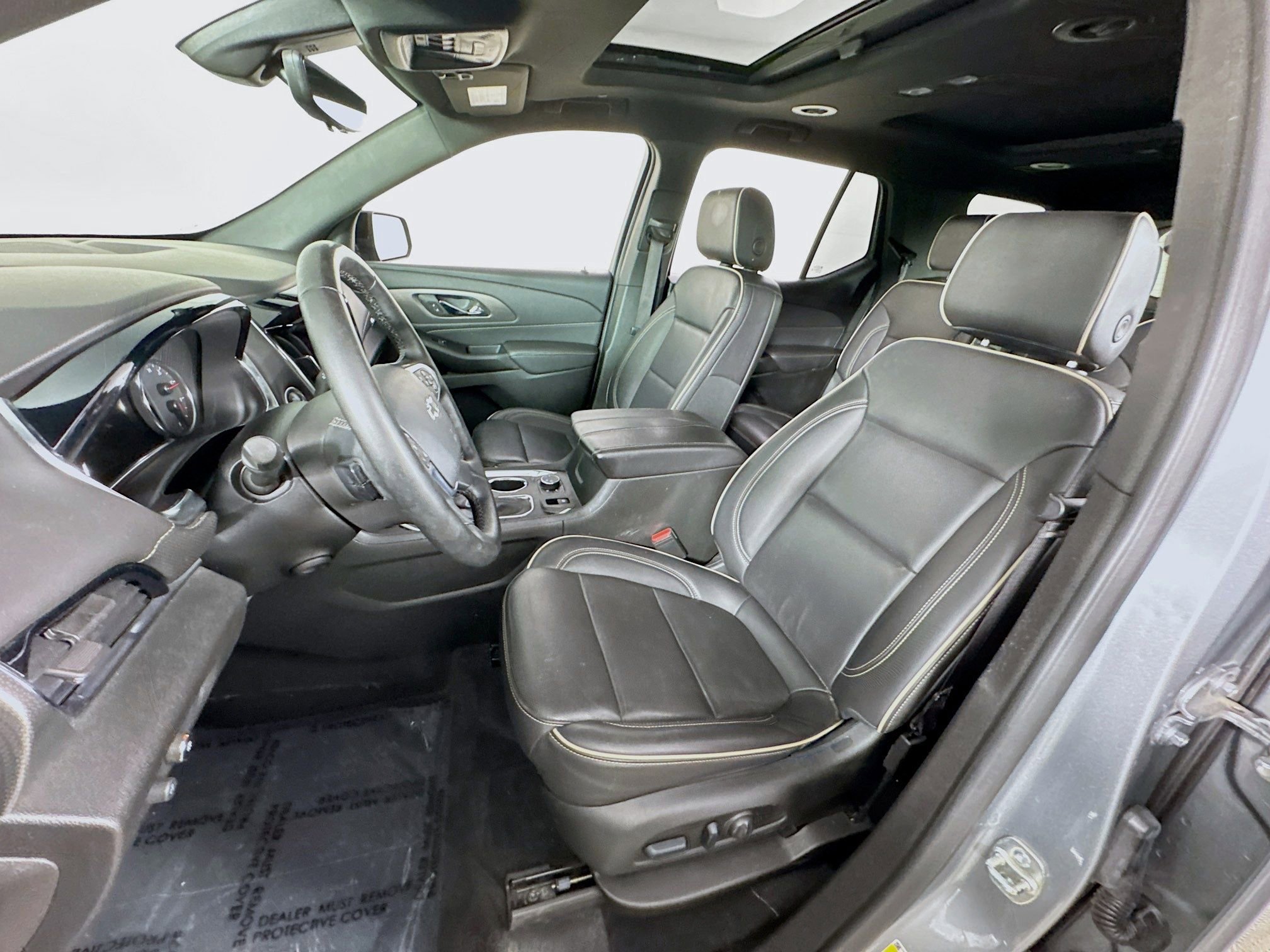 Used 2024 Chevrolet Traverse Premier w/ Redline Edition AWD/4WD image 12