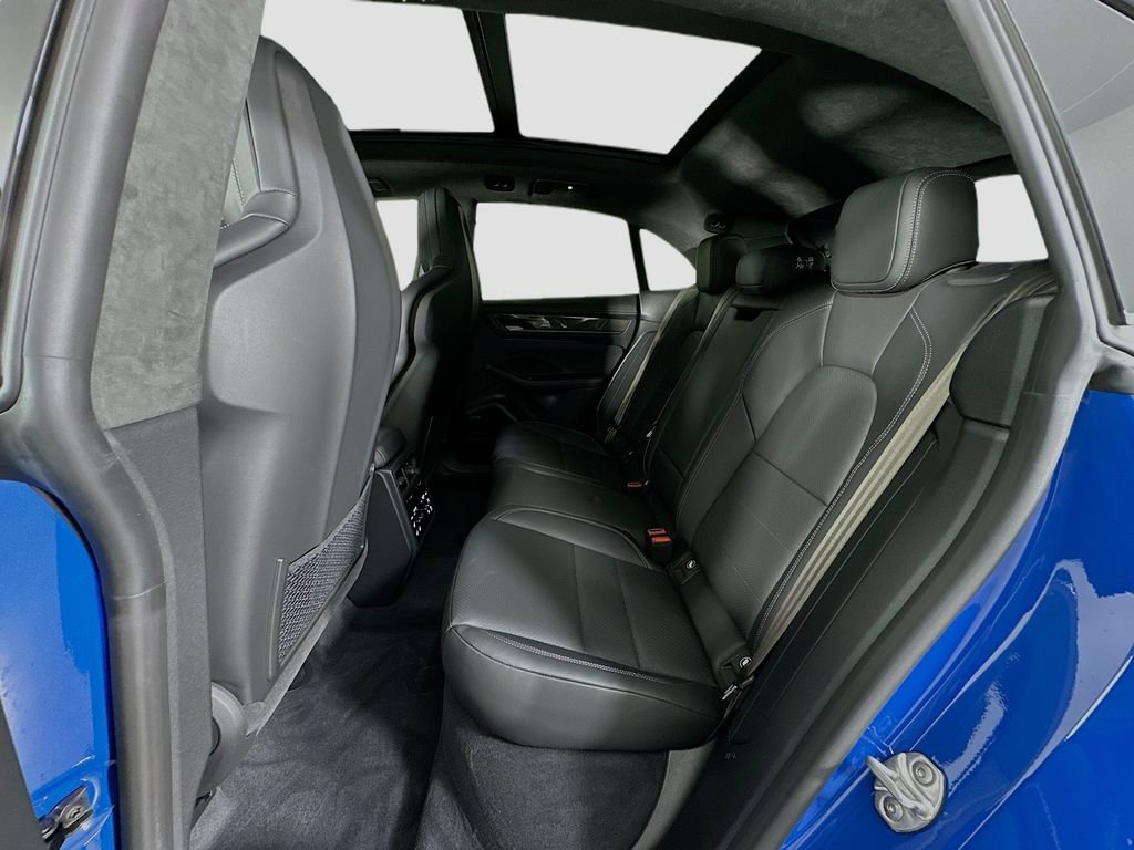 New 2026 Porsche Macan Turbo Electric image 24