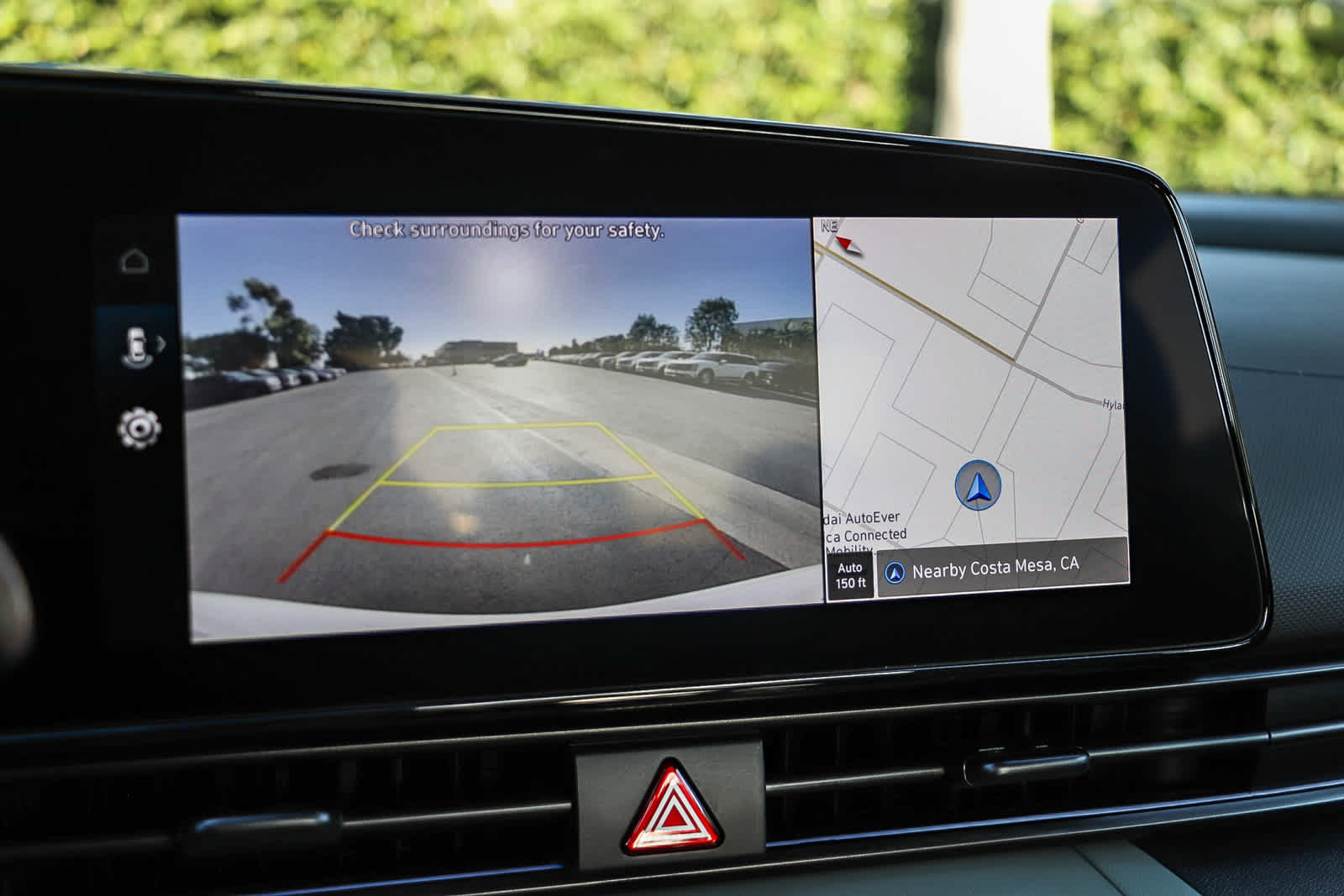 Used 2025 Hyundai Elantra Limited FWD image 24