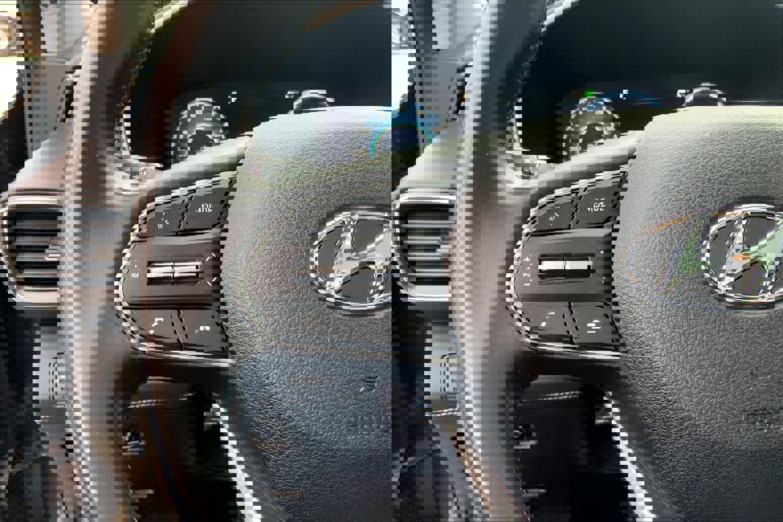 Used 2021 Hyundai Santa Fe SEL Premium image 21